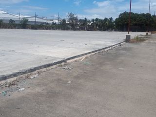 820 sqm Vacant Cemented Commercial Lot For Rent along C5 Pasig