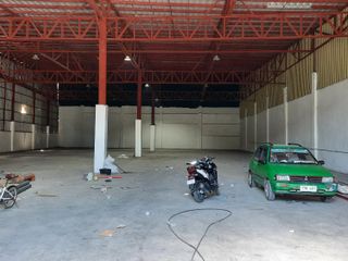 1218 SQM San Pedro Warehouse for Lease