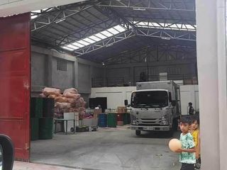 PN55563 Warehouse Rent North Caloocan!