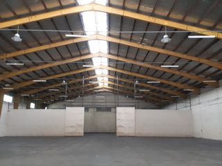 High Ceiling 2,215 sqm. Warehouse for Rent in Parañaque City