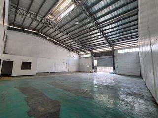 500 sqm Warehouse in West Service Road, Parañaque City For Rent