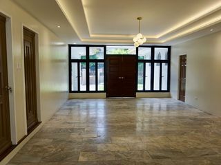 For Lease: Newly renovated and refreshed house at Magallanes Village