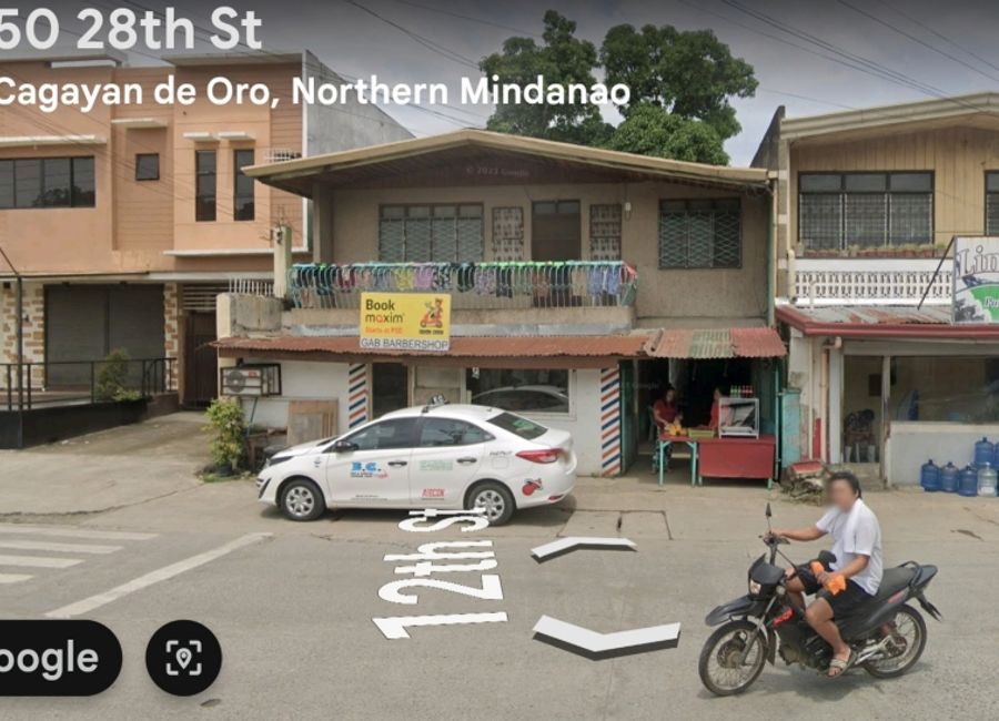 Ancestral house strategically located in front of San Antonio Church