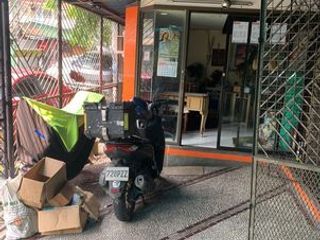 Commercial/Office/Warehouse for Lease at Cubao Quezon City Near Gateway and Auro