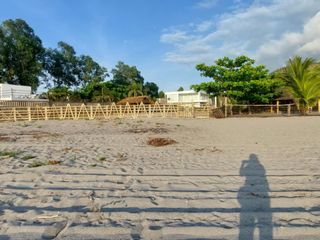 Beach Lot ( Pundakit)
