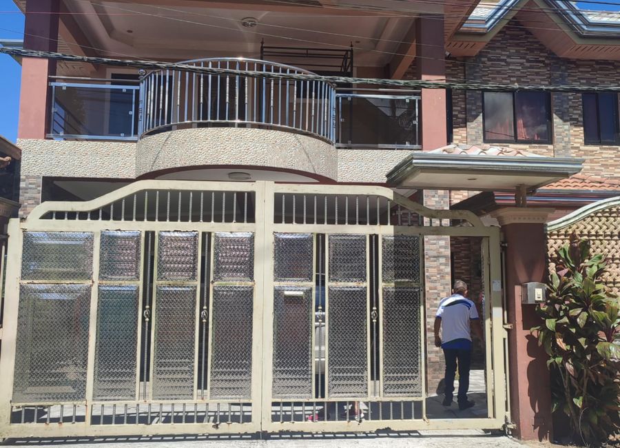 Spacious House and Lot for Sale in Bucal, Mendez, Cavite