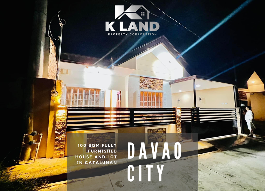 Stunning Italian-Mediterranean Themed Home in Altezza Grande