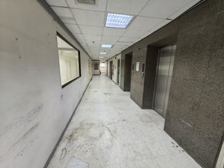 SPACIOUS 950SQM @MALATE MANILA sAN MARCELINO