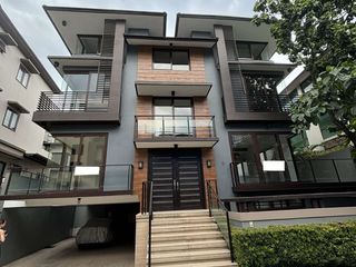 House and Lot for lease in Mckinley Hill Village, Taguig
