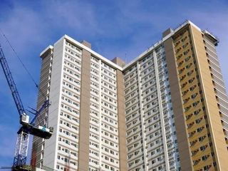 2 Bedrooms unit 25k Monthly in Santa MESA MANILA For Sale Rent To Own