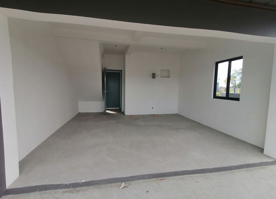 For Sale Townhouses, Duplex and Shophouse in Capas, Tarlac