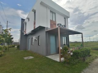 For Sale Townhouses, Duplex and Shophouse in Capas, Tarlac
