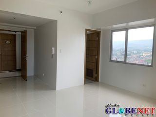Studio Condo for sale in Taft East Gate near Cebu Business Park w/ rent income
