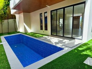 Brand New House & Lot w/ Swimming Pool at BF Int'l in Las Piñas for Sale