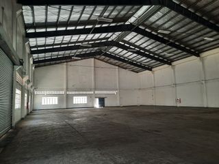 1900 sqm warehouse for rent in taguig