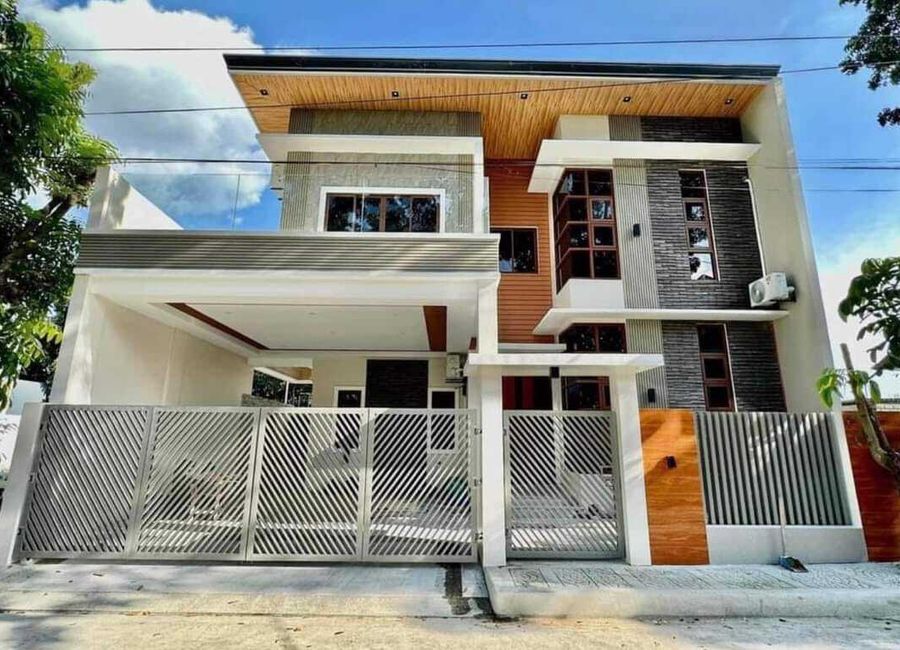 For Sale Newly Built Modern Design House in a Well Secured Subd. San Fernando