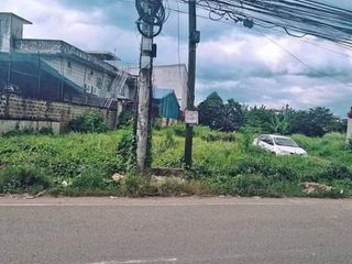 Commercial Lot For Sale along road in Dumlog Talisay