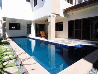 4 Bedroom Luxury House for Sale in Dasmarinas Village, Makati City
