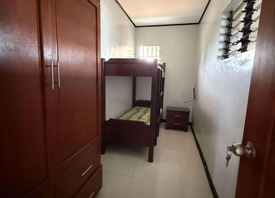 For sale House and Lot near Sta Ines Exit Mabalacat City Pampanga
