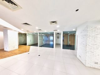 323.18 Spacious Office Space for Rent in Bel-Air, Makati City