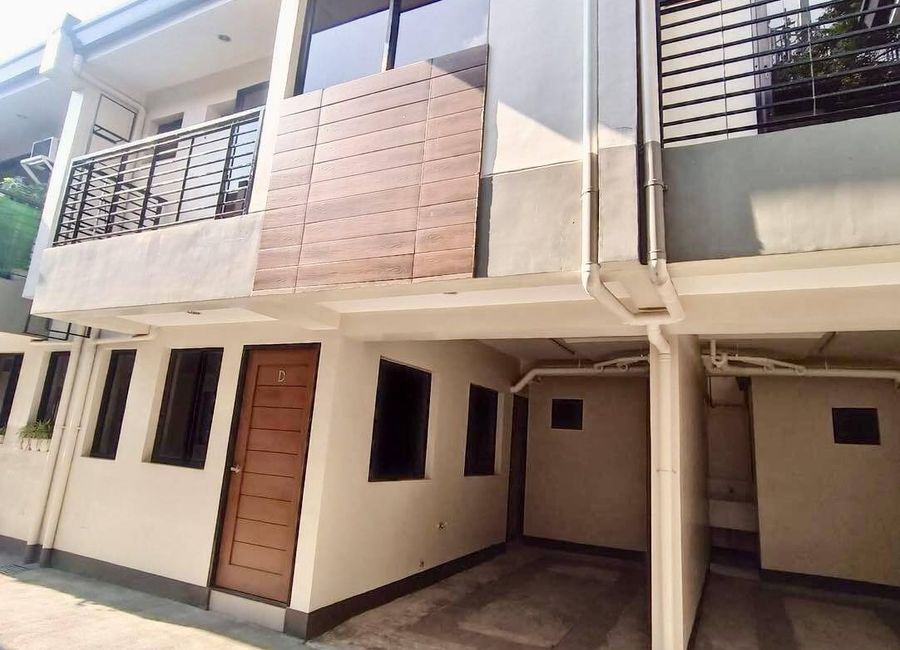RFO Beatrice Townhomes Maligaya Park near SM Fairview Quezon City For Sale