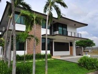 House for Rent Lease in Hillsborough Muntinlupa City