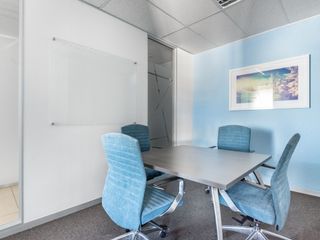 All-inclusive access to professional office space for 4 employees in Regus Savya Financial Center