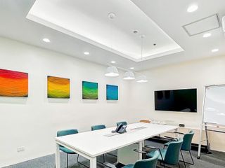Move into ready-to-use office space for 10 employees in Regus Colours Town Center