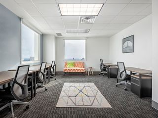 Book serviced office space for businesses of all sizes in Regus Adriatico Square