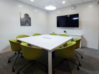 Move into ready-to-use office space for 10 employees in Regus Doña Elena Tower
