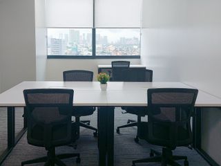 Book serviced office space for businesses of all sizes in Regus Doña Elena Tower