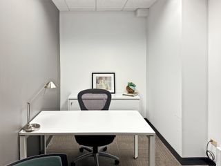 Office access in Regus Uptown IT Hub - global, national or regional