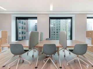 Join a collaborative coworking environment in Regus Uptown IT Hub
