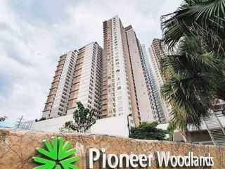 For Sale| Pioneer Woodlands, near MRT doorstep! NEAR BGC
