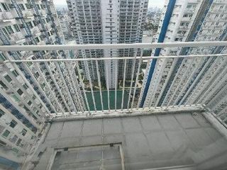 R-2024002195: Acquired Property Condominium Unit for Sale in Unit 3642, 36/F, Tower 3, Grass Residences, Brgy. Sto. Cristo, Bago Bantay, Quezon City