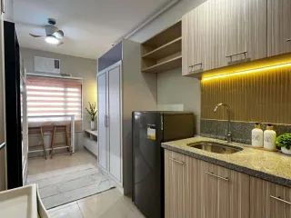 Fully Furnished Studio Unit in the City