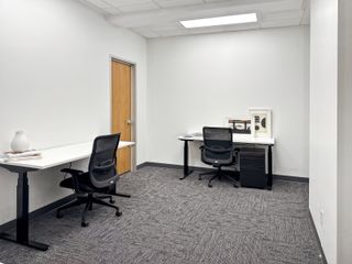 Choose your access level: office space in Regus Ayala Malls