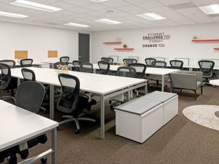 Book a reserved coworking spot or hot desk in Regus Ayala Malls