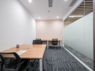 Private office space for 3 employees in Regus Ayala Malls