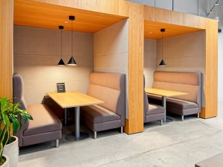 Choose your access level: coworking in Regus Ayala Malls