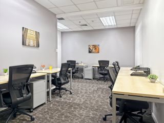 Regus Ayala Malls: Private office for 15 people