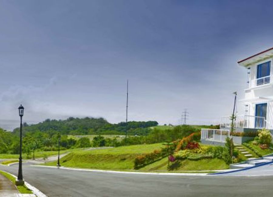 Prime Lots for sale in Tagaytay highlands