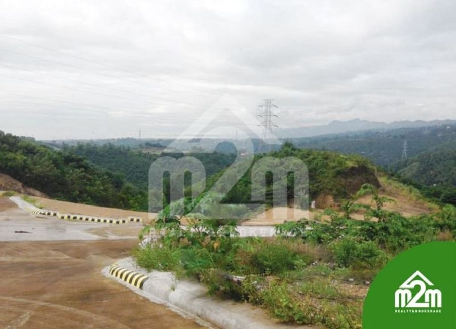 Overlooking 100 SQM Lot in Minglanilla Cebu City for Sale