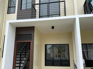 HOUSE FOR RENT NEW Location: Serenis South Talisay (Newly built) &bull; Parking available