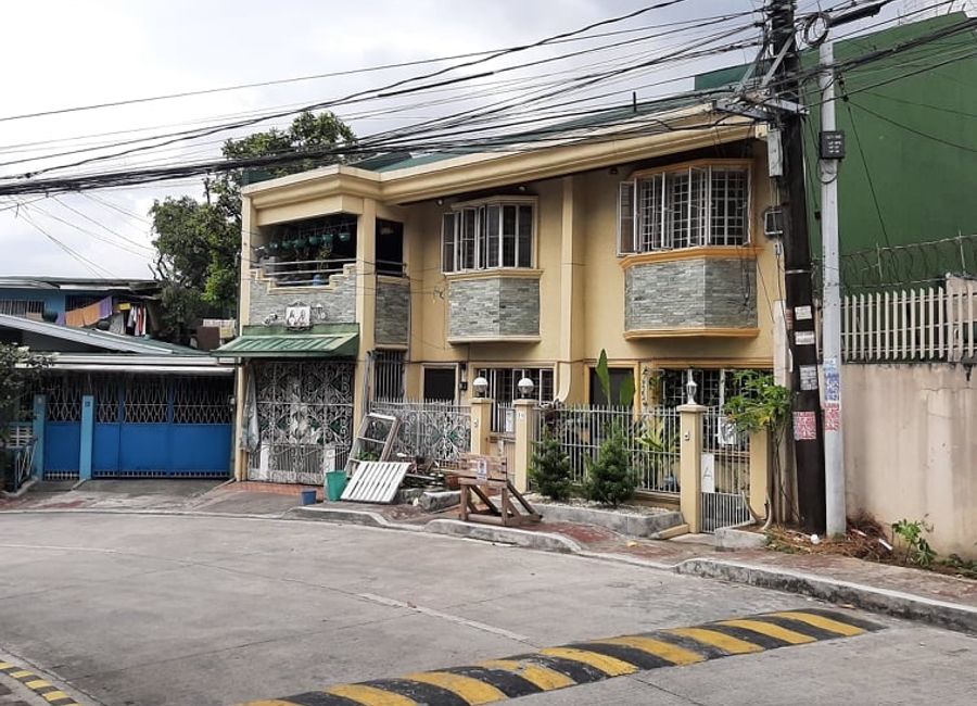 Commercial/Residential Building - Quirino Highway, Novaliches, Quezon ...