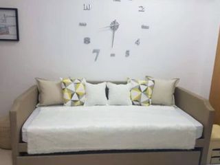 A FULLY FURNISHED STUDIO TYPE UNIT AT VICEROY RESIDENCES TOWER 1