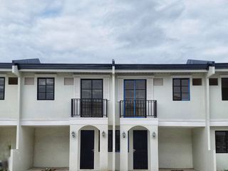 Fast Move In for Classy Ready For Occupancy Townhouse Units @ Exclusive Savana San Pablo Community Near Lyceum de San Pablo