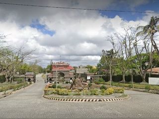 For Sale 336 sqm End Lot in Southridge Estate, Tagaytay Php 18K/sqm