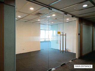 395sqm office FOR LEASE Buendia cor. Makati Ave