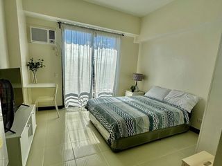 STUDIO TYPE CONDO FOR RENT IN STA. LAGUNA